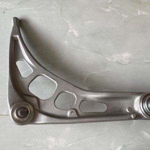 Càng A dưới BMW 325i MSP:  31126758520
