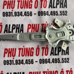 Compa lên kính trước tài Outlander MSP:  5713A317