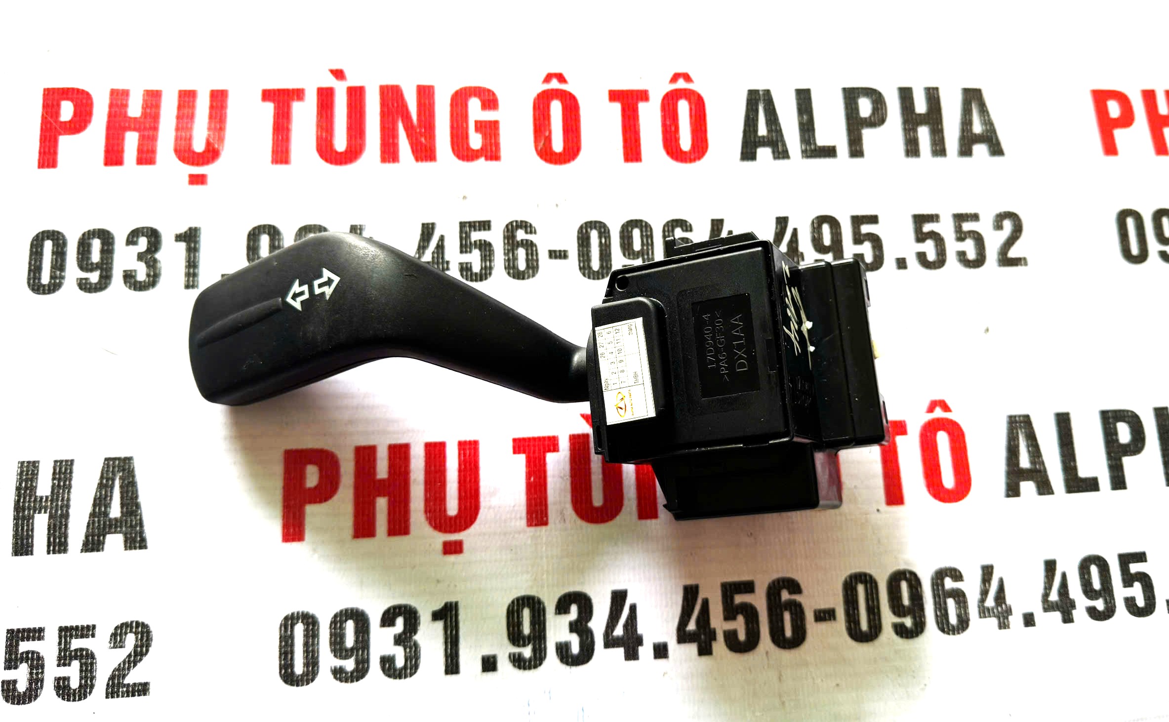 Công tắc pha cos Nissan Livina